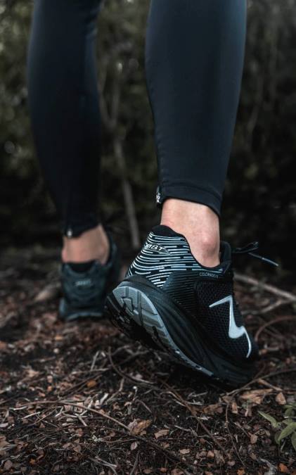 MBT N6ZJ215 zapatos para correr negro mujer colorado x